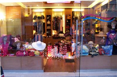 Slippers N More storefront image
