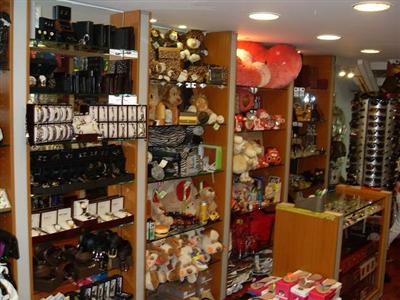 Tezkar storefront image